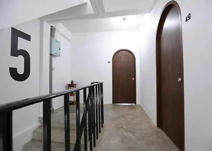Apartment45 بيت شباب بانكوك